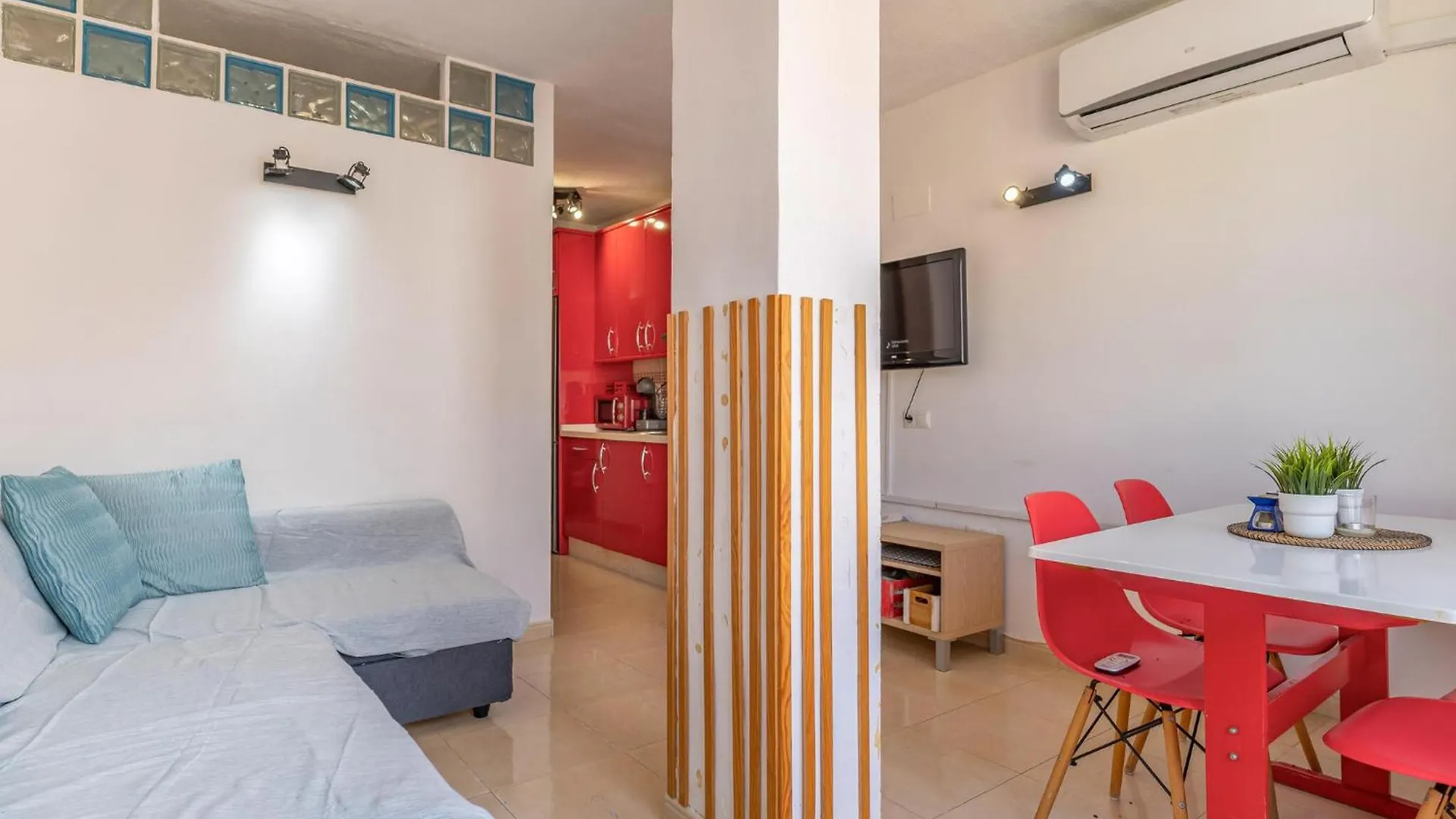 Gorgeous Apartment In Torremolinos